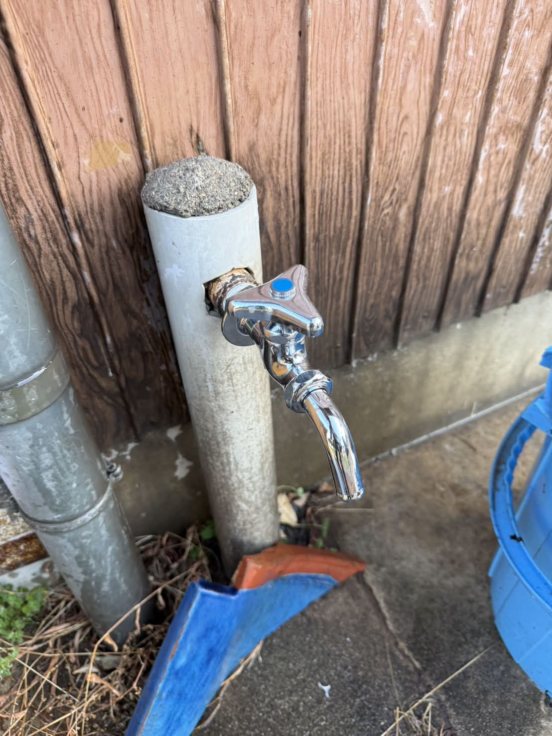蛇口交換後の屋外水栓